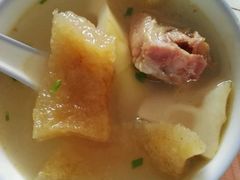 -南汇老顾农家乐采摘大团水蜜桃采摘店