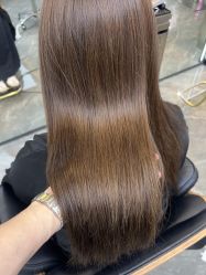 -藤野造型烫染·漂发