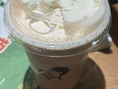 -喜茶(北京华贸购物中心店)