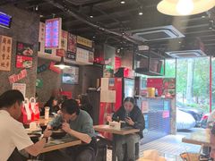 -肥汁米蘭香港米线(定西路店)