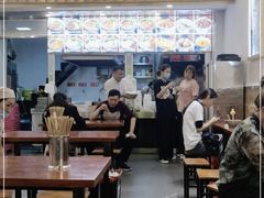 大堂-铁朋小锅米线(金星店)