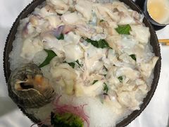 -红鼎豆捞·非遗鲍皇汤火锅(宝丰路店)