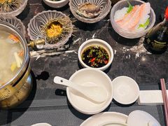 -半岛翡丽海鲜自助餐厅(观风亭店)