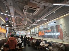 -来龍儿鲜切牛肉自助老火锅