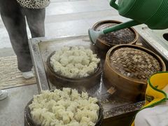 -宝华园百年老字号烧麦