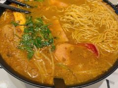 招牌炸酱小锅米线-肥汁米蘭香港米线(长宁来福士店)