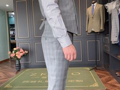 -尊卡诺高级西装礼服定制(江东中路店)