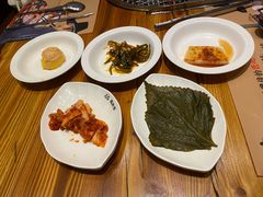 紫苏叶-万兴佳烤肉·长白山老味道(宏泰广场店)