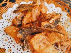 椒盐鱼骨-祈胜邨•顺德鱼生•顺德菜(容桂店)