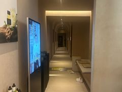 -灸春堂·艾灸·痛症·整脊连锁(之江银泰店)