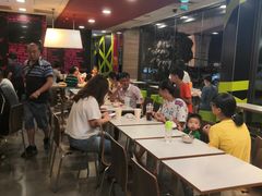 大堂-麦当劳(新新大道岗丰店)