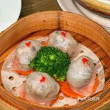 精致又美味的粤菜小馆，这露天花园太美啦