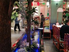 大堂-松沪名灶·豆浆鱼头·新上海菜(飞航吾悦广场店)