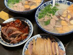 小潘记特色鸭血粉丝汤-小潘记鸭血粉丝汤