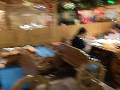 -老阿妈蒙古村·蒙古包·草原文化·歌舞表演(老君堂店)