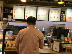 -星巴克(广州中华广场B1层店)