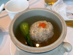 扬州蟹粉狮子头-翡翠江南(国贸商城店)