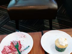 -星巴克臻选(盐城金鹰聚龙湖店)