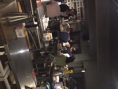 -龙巢盱眙龙虾·牛蛙·烧烤宵夜(八卦岭店)