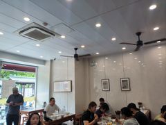 -老西白点心店