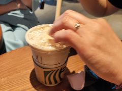 -星巴克(真如星光耀广场店)