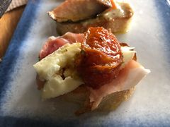 布里芝士腌火腿面包片-LA MAISON公鸡和龙(蛇口店)