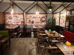 大堂-美膳居川菜馆油焖大虾烧烤(卓刀泉店)