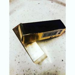 -YVESSAINTLAURENT