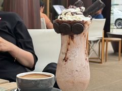 -ROAST coffee & eatery