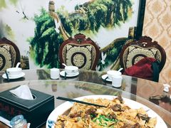 -壹阁胡羊焖饼(特色小吃街店)