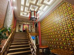 -梅龙镇酒家(南京西路总店)