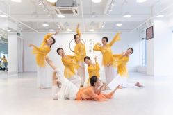 -深舞形体民族舞蹈工作室