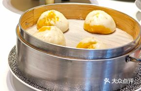 Hailing Crab Roe Dumpling