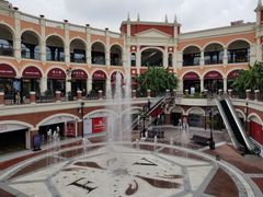 -佛罗伦萨小镇广佛名品奥特莱斯(疏港路店)