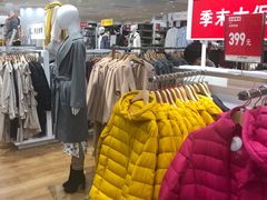 店内环境-优衣库(广州恒宝广场店)