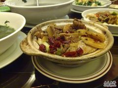 啤酒子姜焖鸭&nbsp;辣~还行-金騰閣·经典粤菜(汾江中路店)