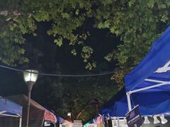 -吴山路夜市