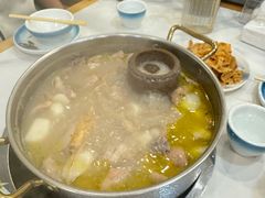 -朴小妹人参鸡汤火锅(长白山万达店)