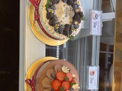 -花花卷卷·鲜食蛋糕(静安久光百货店)