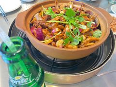 招牌胡须佬鸡煲-胡须佬鸡煲四季火锅店(石厦西村直营店)