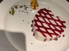 -辣尚瘾·烤鱼·新川菜(牡丹园直营店)