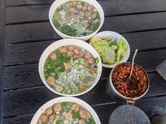-何胖子丸子汤(南海街店)