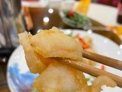 炸烹虾球-燕风楼烤鸭店(建设总店)