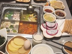 -海底捞火锅(河东万达广场店)