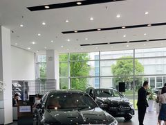 -奔驰上海利星(七宝店)
