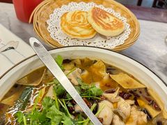 -蔼若春.传承三十年云南菜(金碧公园店)