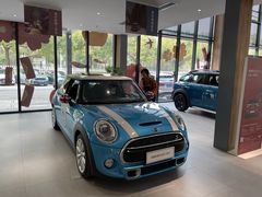 -上海普陀宝诚MINI4S店(红柳路店)