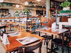 -ROAST coffee & eatery