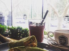 -Moka Bros 摩卡站(嘉华店)
