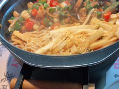 -蛙小侠·沸腾砂锅(西关新天地店)